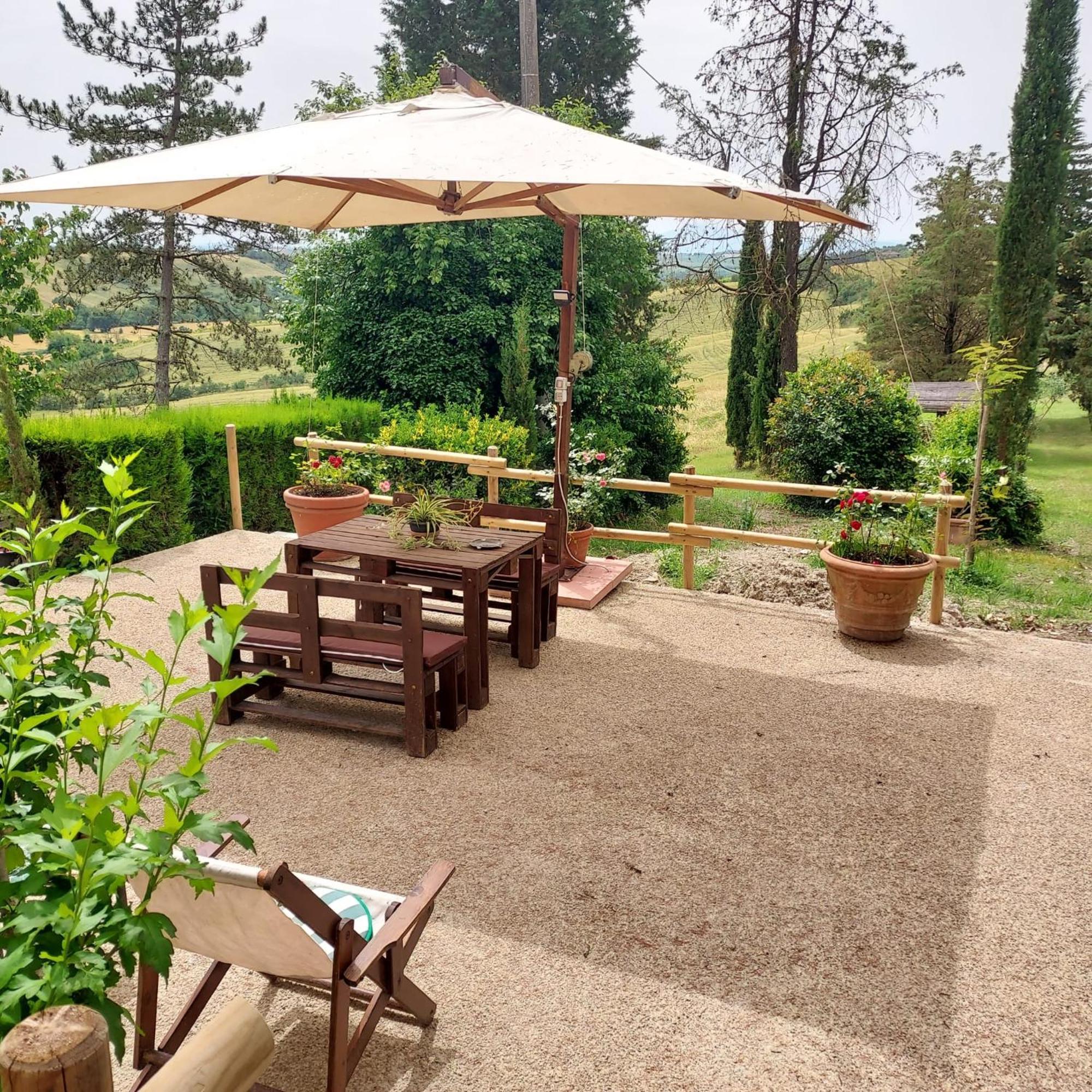 Agriturismo Il Colle Siena Buitenkant foto