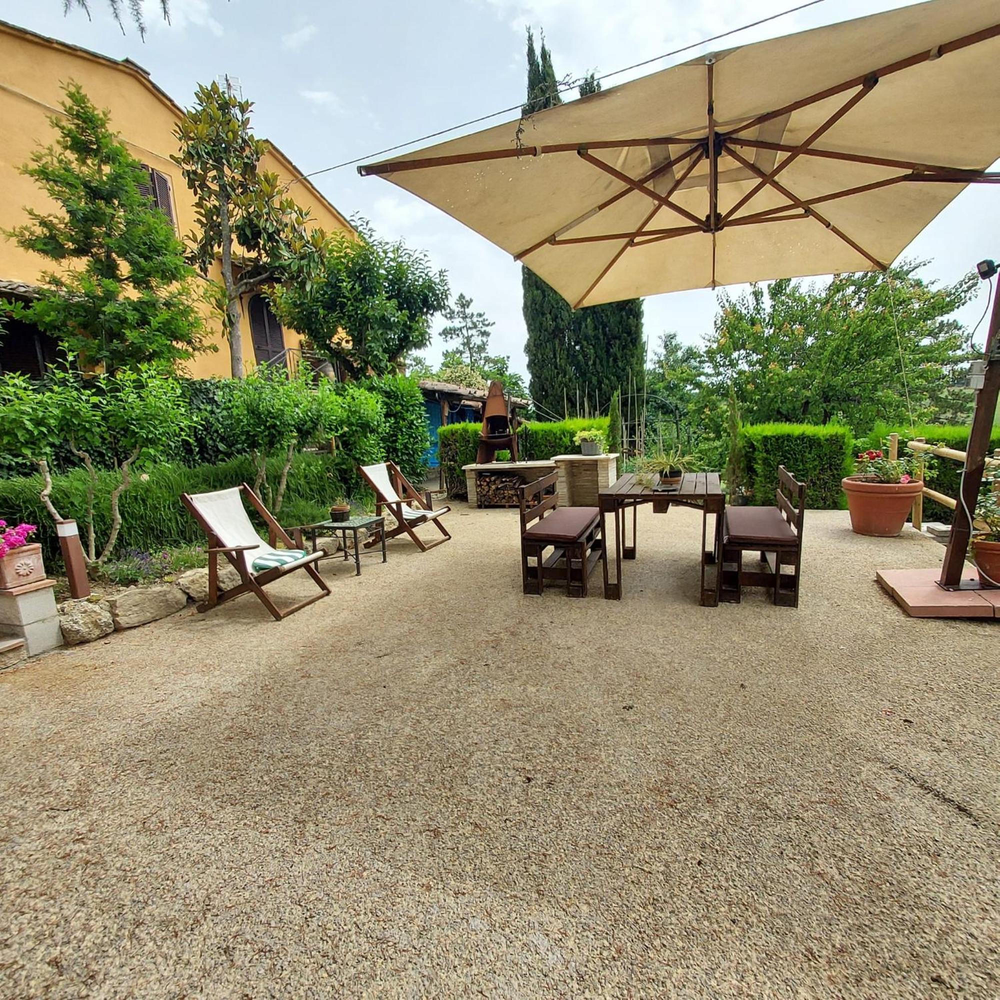 Agriturismo Il Colle Siena Buitenkant foto