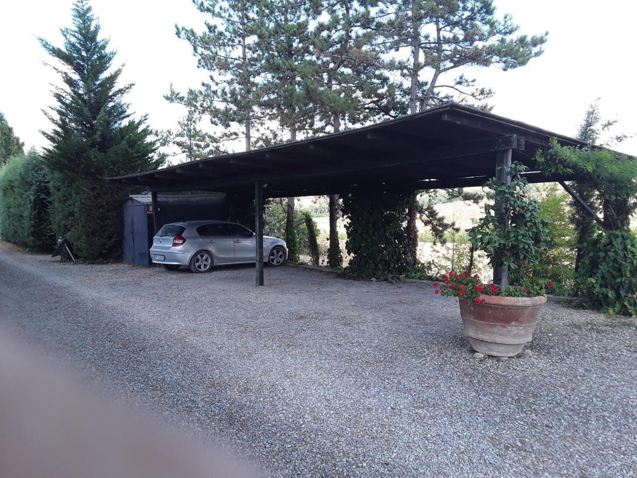 Agriturismo Il Colle Siena Buitenkant foto