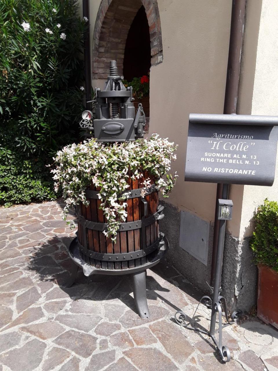 Agriturismo Il Colle Siena Buitenkant foto